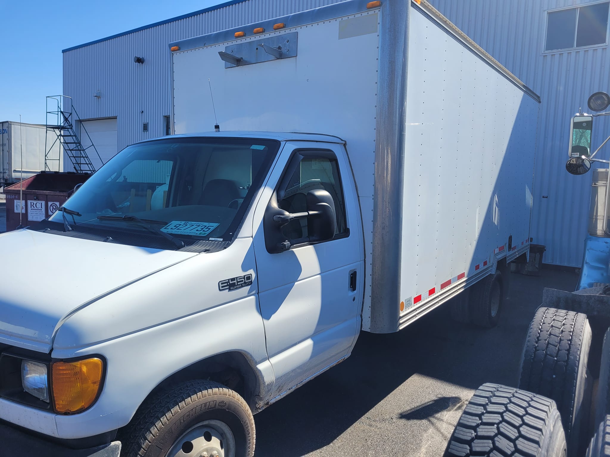 Images DB Diesel - Garage - Road Service 24h/7 - Truck - Trailer - Machinerie lourde Napierville