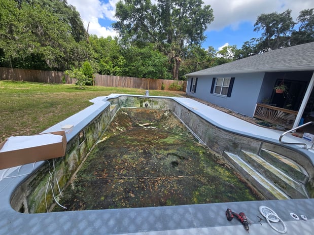 Images Paradise Palm Pools Inc