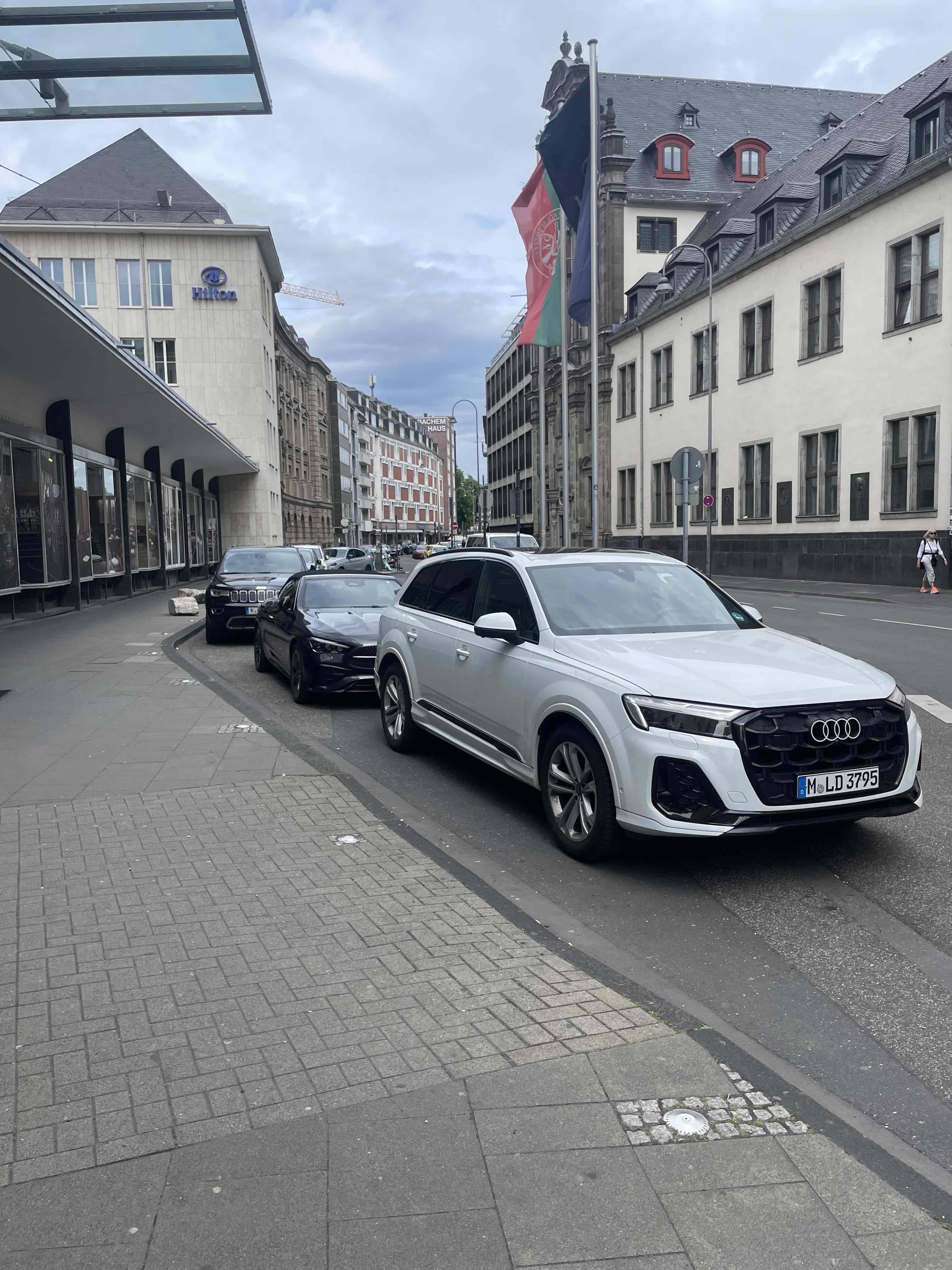 SIXT Autovermietung Köln City/Hilton am Dom, Marzellenstr. 13-17 in Köln