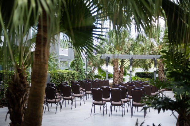 Images Holiday Inn & Suites Across From Universal Orlando by IHG