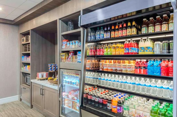 Images Hilton Garden Inn Freeport Downtown