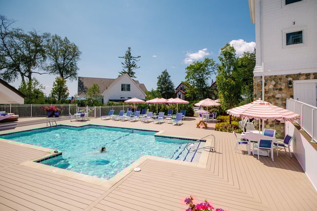 Images The Inn at Stonecliffe