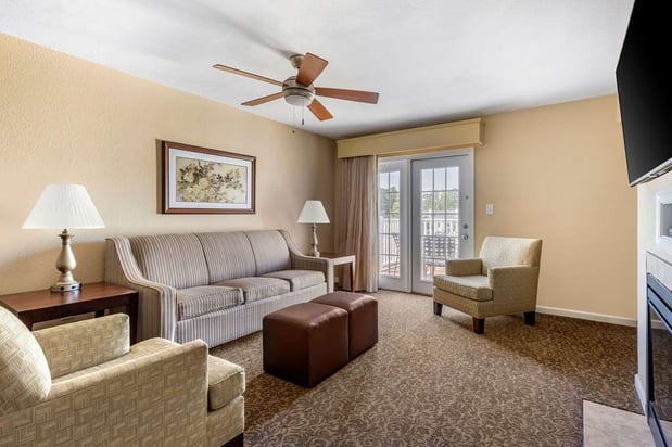 Images Hilton Vacation Club The Historic Powhatan Williamsburg
