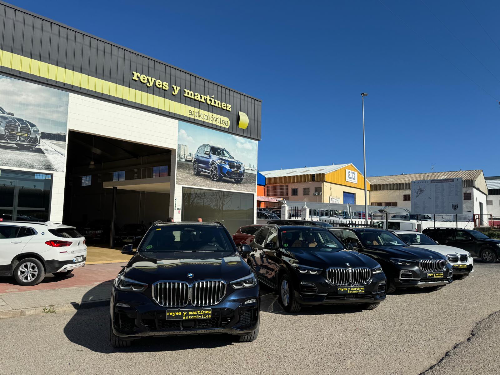 Images Reyes Y Martinez Automoviles