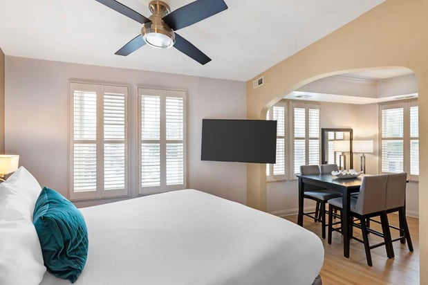Images Best Western Plus Hawthorne Terrace Hotel