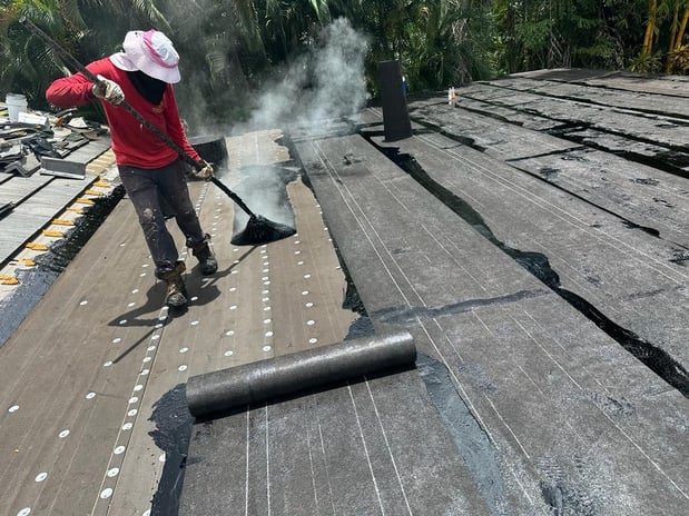 Images Red Apple Roofing