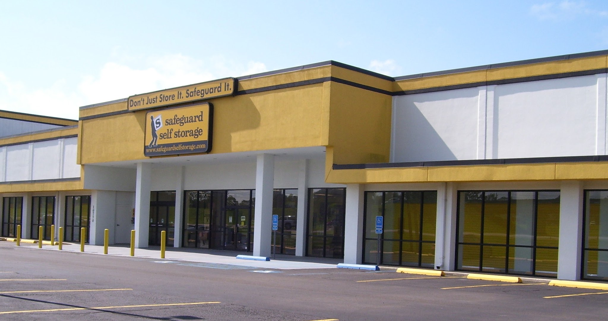 Safeguard Self Storage in Baton Rouge, LA 70809
