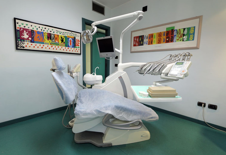 Images Studio Dentistico Dr. Marco Dormi