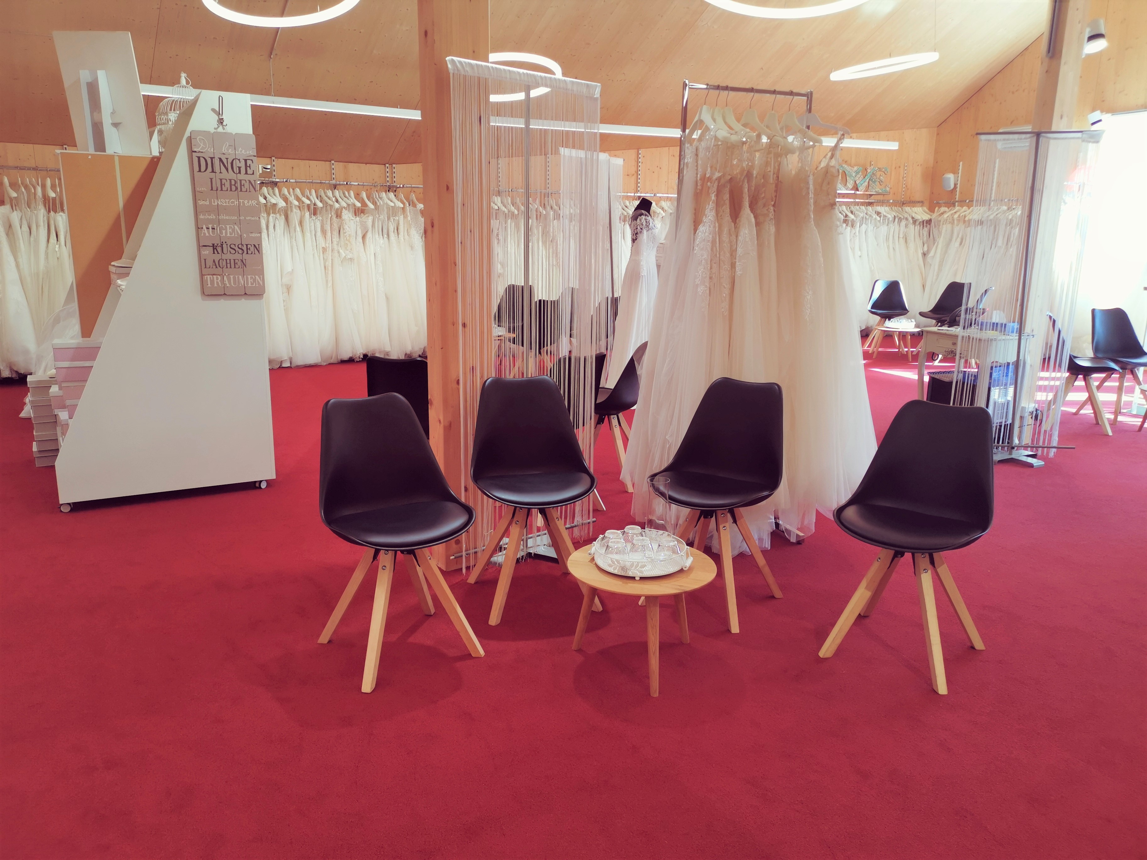 Minder Mode AG, Bahnhofstrasse 21 in Huttwil