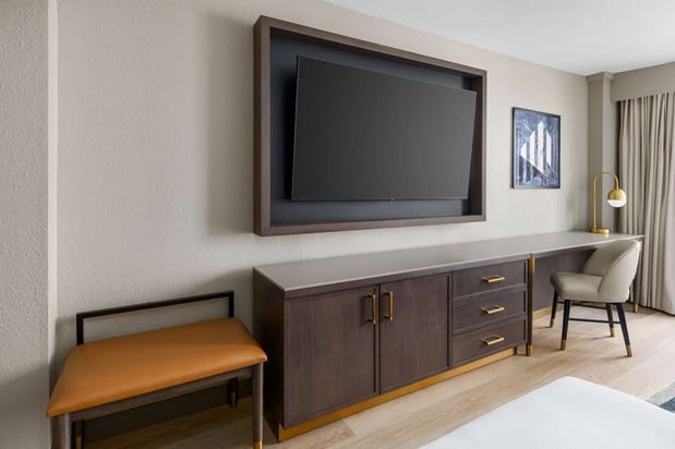 Images DoubleTree by Hilton Charlotte City Center