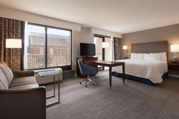 Images Hampton Inn & Suites Nashville-Downtown