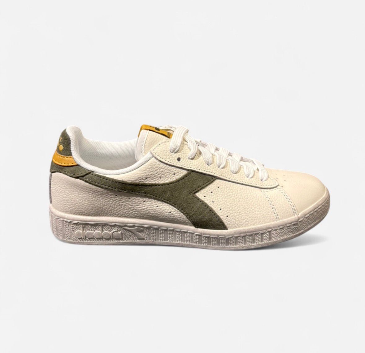 Bilder District 5 sneakerstore