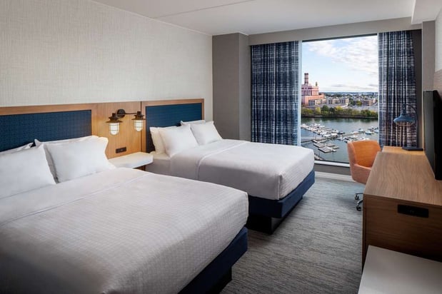 Images Hampton Inn Boston Seaport District
