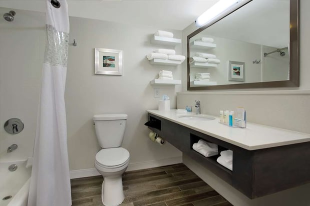 Images Hampton Inn Madison