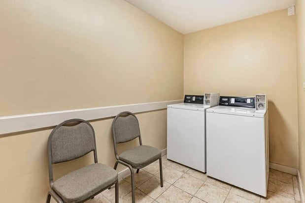 Images Best Western Inn of Brenham