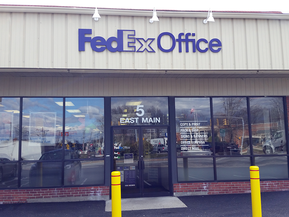 Exterior photo of FedEx Office location at 5 E Main Rd\t Print quickly and easily in the self-service area at the FedEx Office location 5 E Main Rd from email, USB, or the cloud\t FedEx Office Print & Go near 5 E Main Rd\t Shipping boxes and packing services available at FedEx Office 5 E Main Rd\t Get banners, signs, posters and prints at FedEx Office 5 E Main Rd\t Full service printing and packing at FedEx Office 5 E Main Rd\t Drop off FedEx packages near 5 E Main Rd\t FedEx shipping near 5 E Main Rd