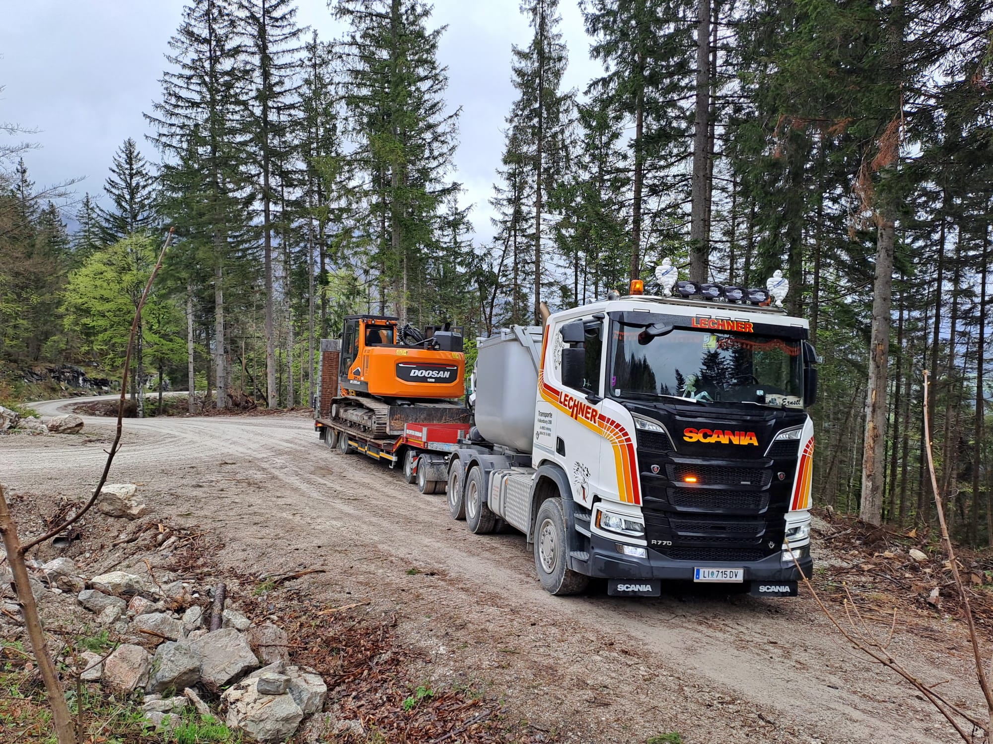 Bild 10 von Lechner Transporte
