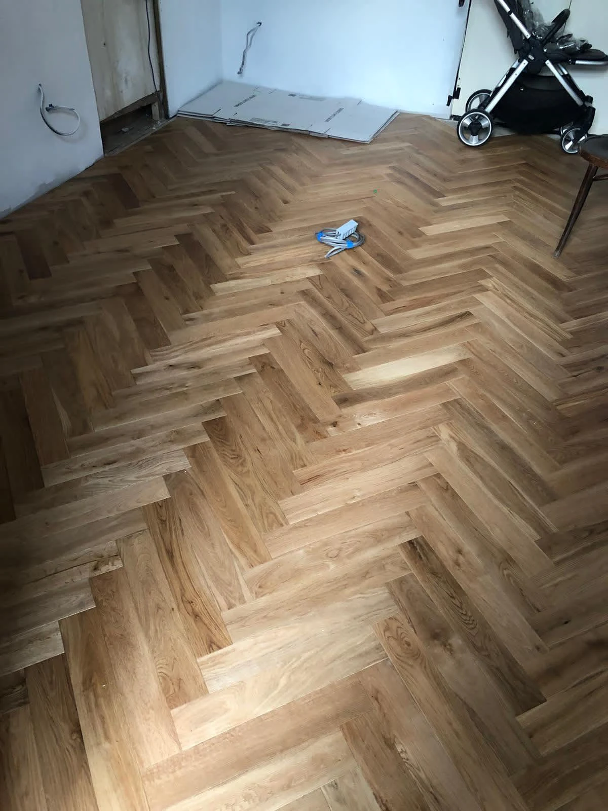 Images HW UK Services Ltd