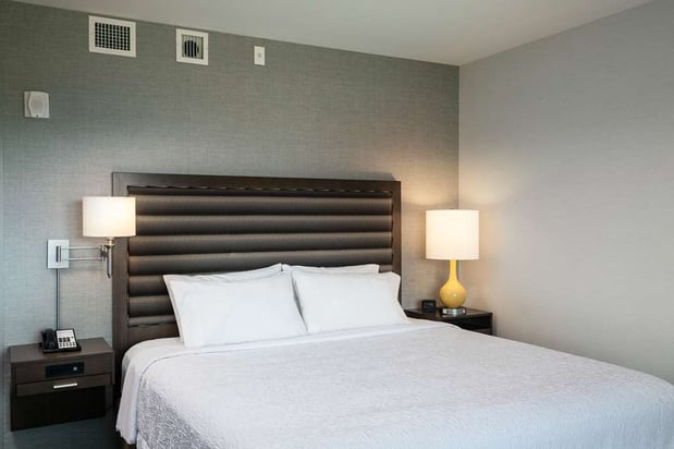 Images Hampton Inn & Suites by Hilton Seattle/Northgate