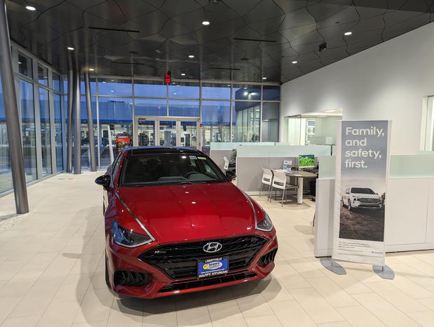 Images Happy Hyundai of Libertyville