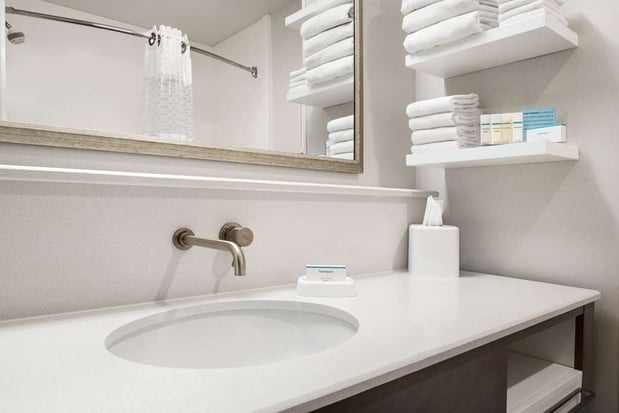 Images Hampton Inn Lawrence