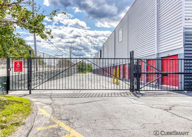 Images CubeSmart Self Storage