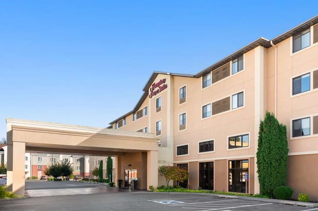 Images Hampton Inn & Suites Burlington