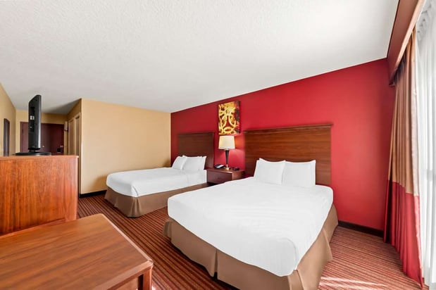 Images SureStay Plus by Best Western San Antonio Fiesta Inn