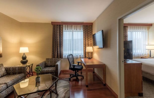 Images Hilton Garden Inn Reagan National Airport