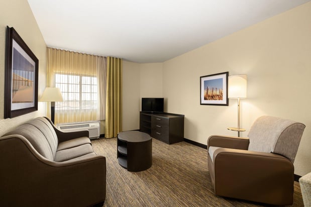 Images Candlewood Suites Bismarck by IHG