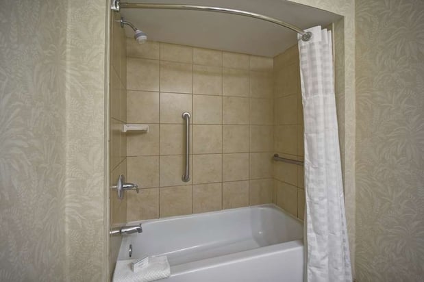Images Embassy Suites by Hilton Charleston Historic District