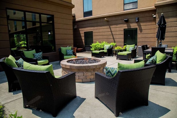 Images Hampton Inn & Suites Sharon