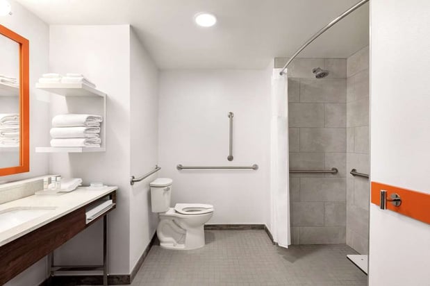 Images Hampton Inn Indianapolis Downtown IUPUI