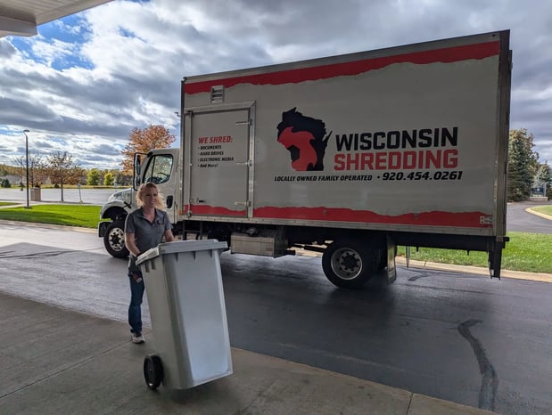 Images Wisconsin Shredding