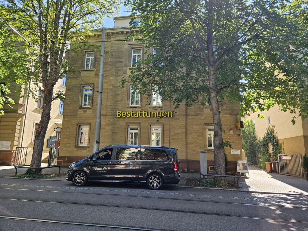 Walter Haas Bestattungen, König-Karl-Straße 15 in Stuttgart