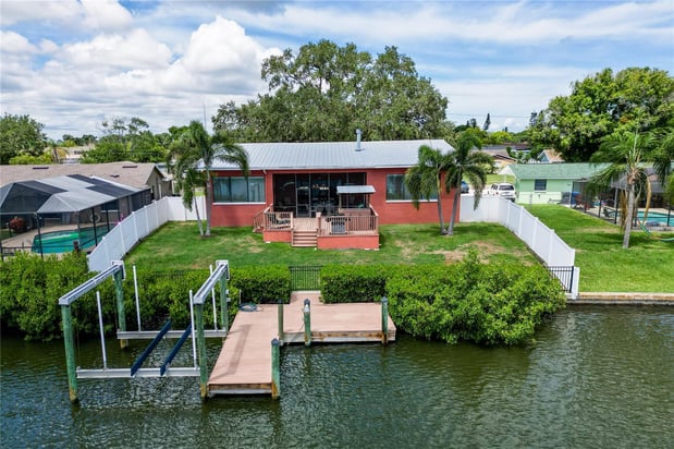 Images Christopher Johnson Realtor