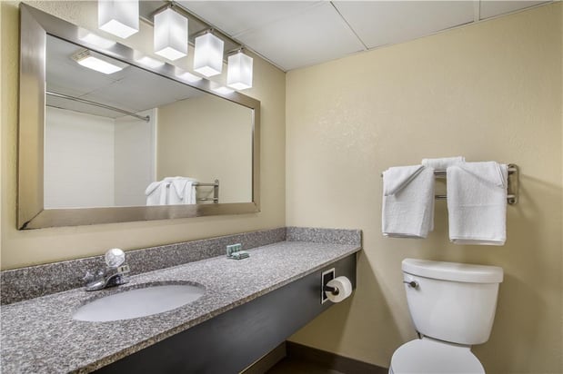 Images Best Western Plaza Inn