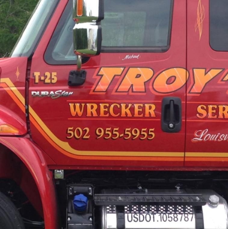 Images Troy's Wrecker Service Inc.