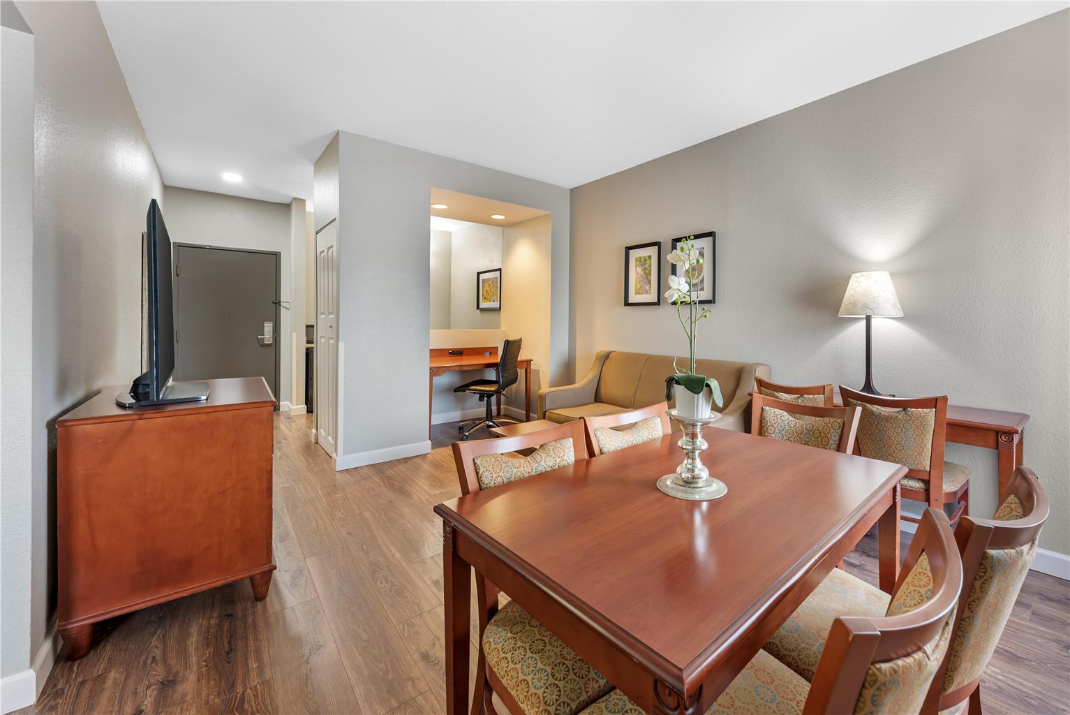 King Suite (Presidential)
