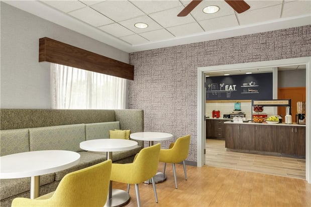 Images Hampton Inn Derby Wichita Southeast