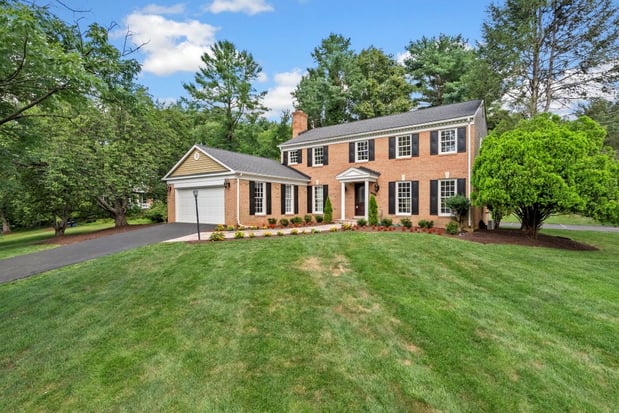 Images Bic DeCaro & Associates | eXp Realty | Northern Virginia REALTOR