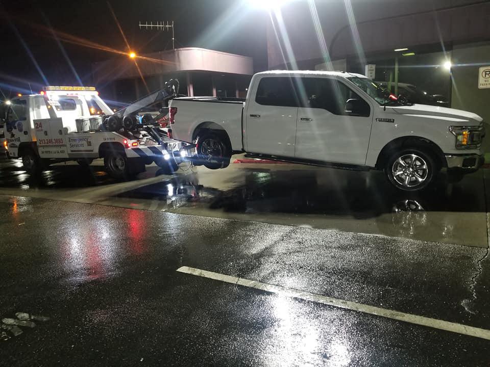 Seven Star Towing Photo