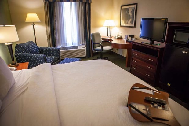 Images Hampton Inn & Suites Springfield-Southwest