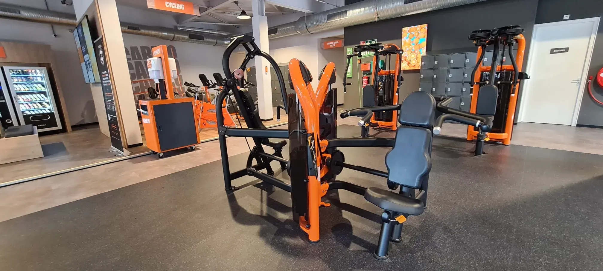 Foto's Basic-Fit 24/7