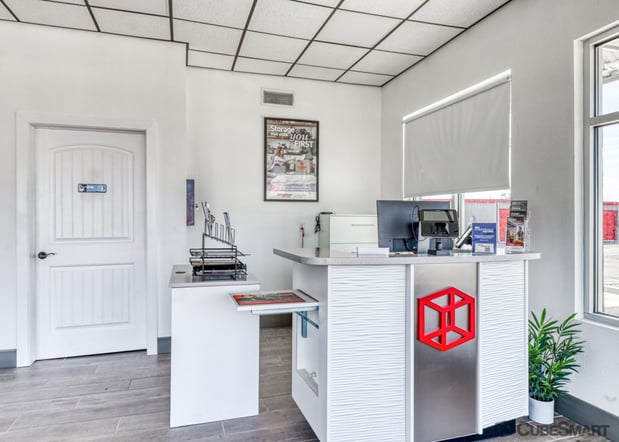 Images CubeSmart Self Storage