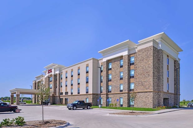 Images Hampton Inn & Suites Altoona-Des Moines