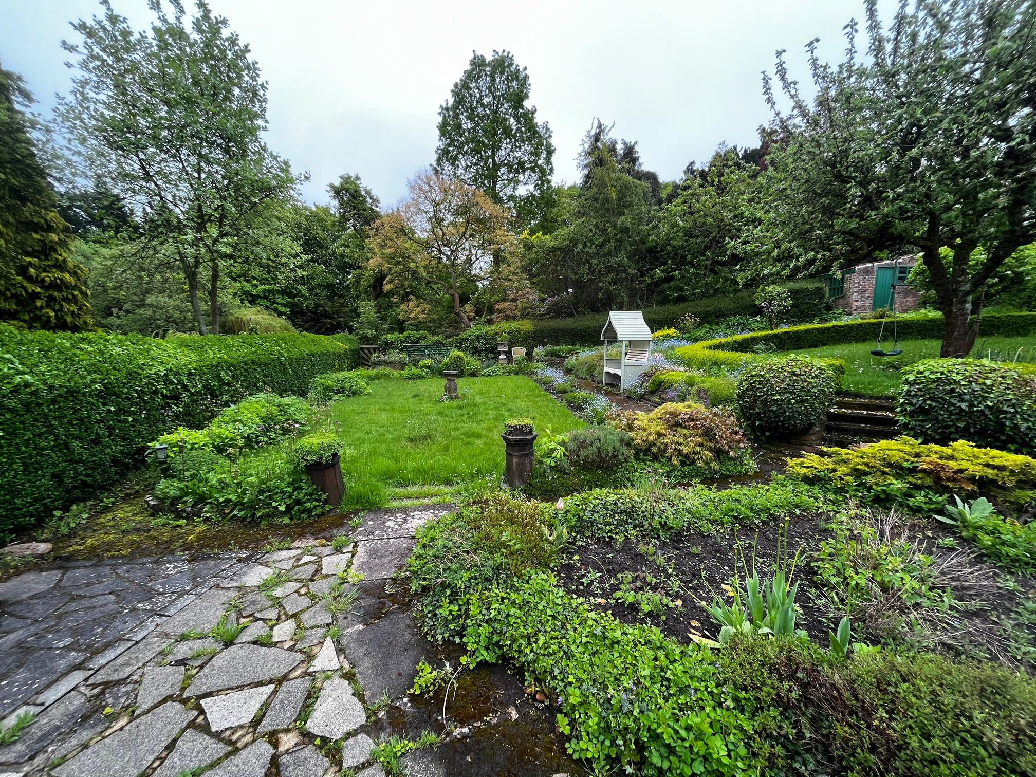 Images Green King Garden & Landscaping
