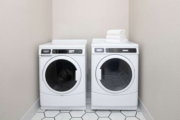 Images Best Western Plus All Suites Inn