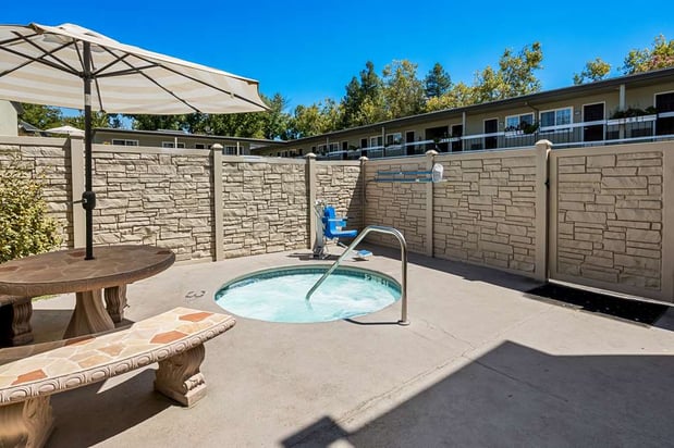 Images Best Western University Lodge