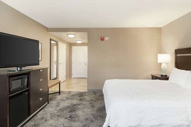 Images Hampton Inn Portland Downtown - Waterfront